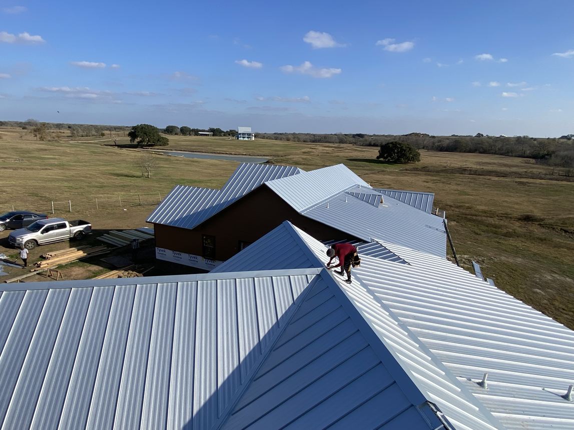 Standing-seam metal roof